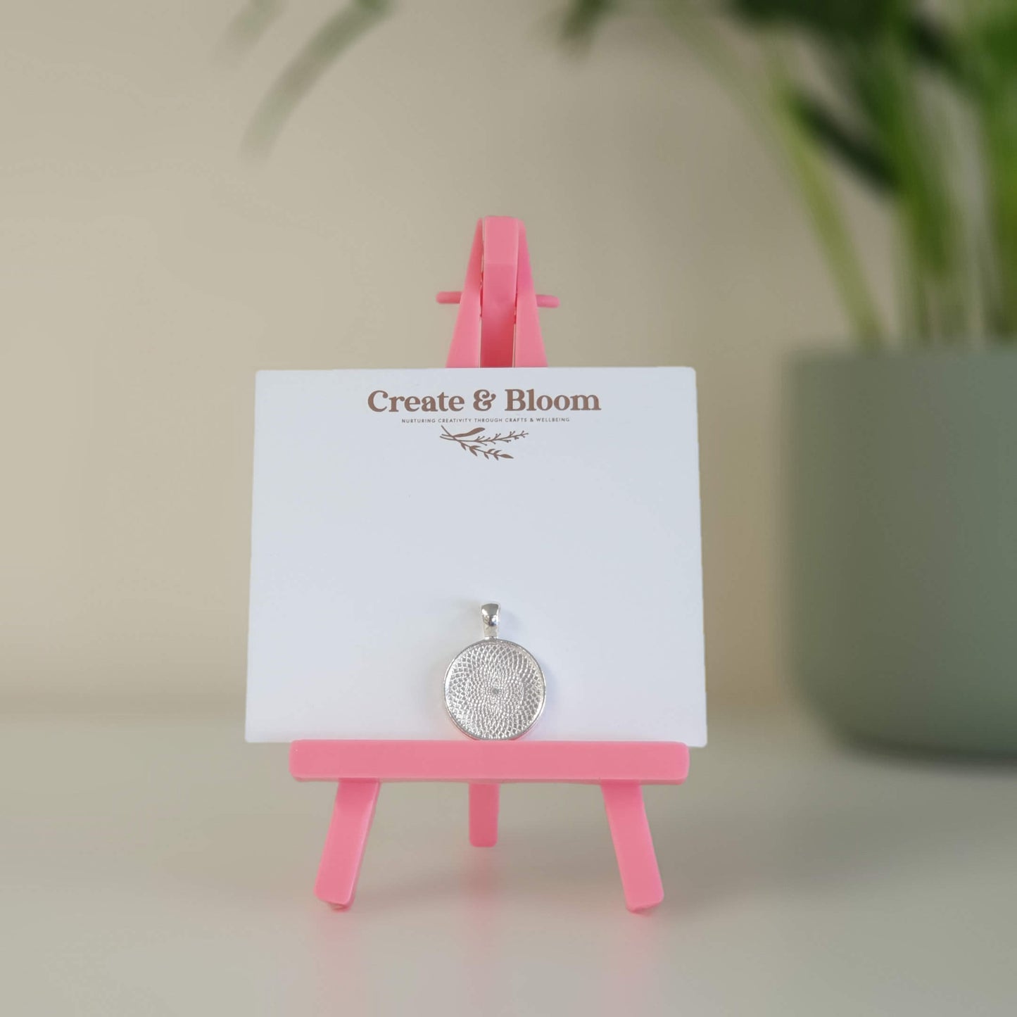 Silver Zinc Alloy Close - Backed Round Pendant Bezels