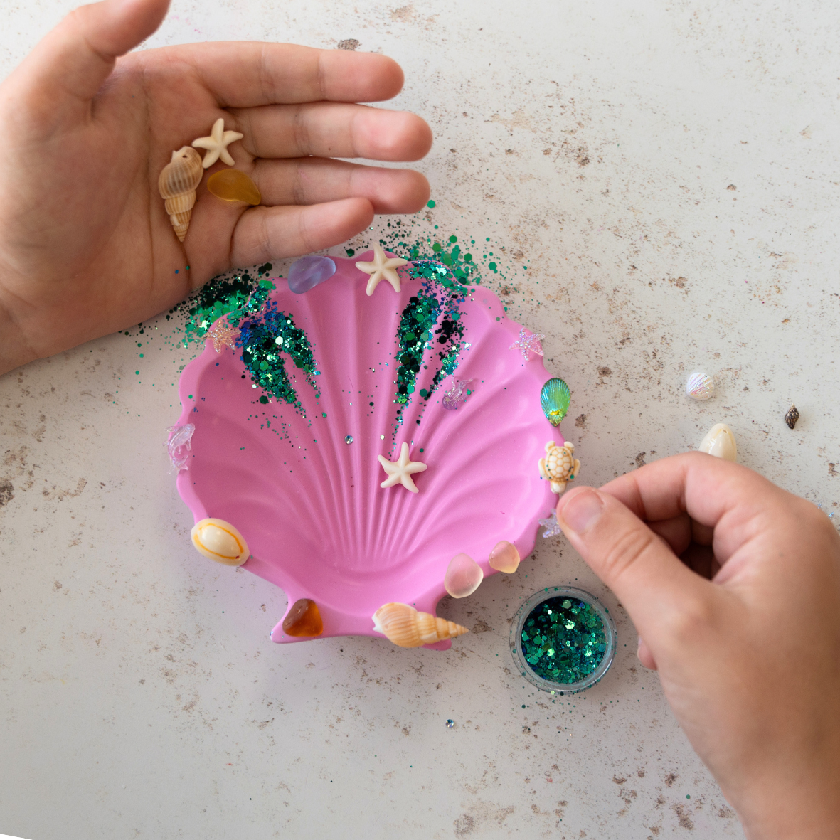 Scallop Trinket Dishes – Eco Pour Craft Kit for Children!
