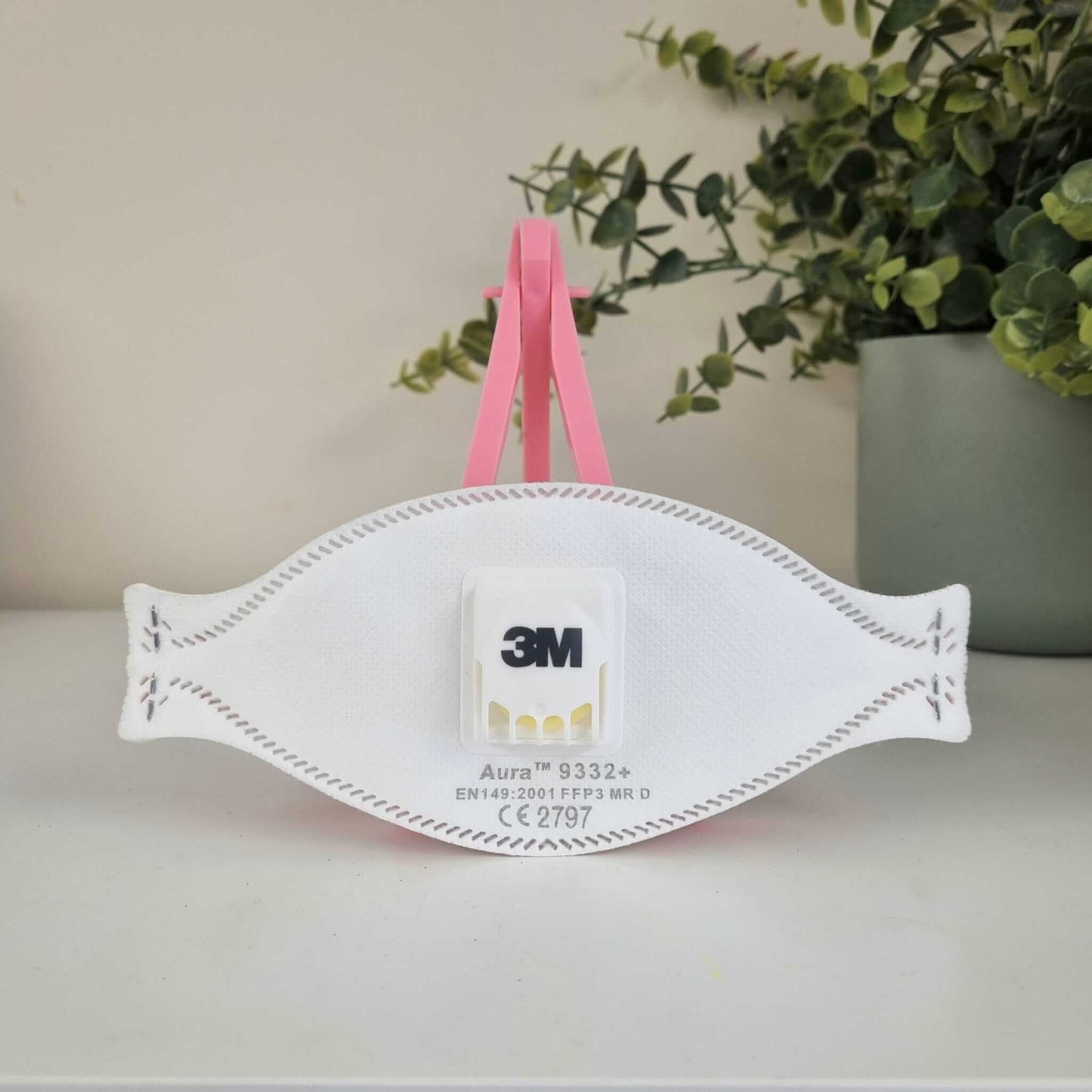 Disposable Respirator – Advanced Protection, Comfort, and Breathability for crafting!