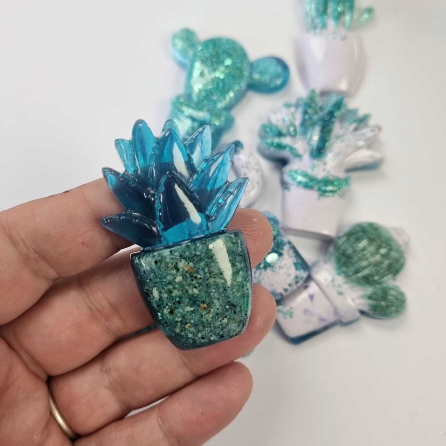 Bloom Mica, Magnet Mould & Sparkle Bundle:Thorny Treasures Bundle Two!