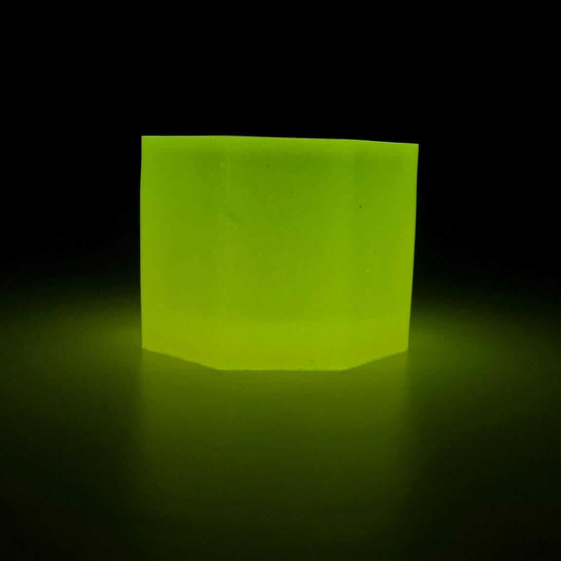 Tangerine Chroma Charge Epoxy Tint – Glow in the Dark Pigment for Resin Crafts!