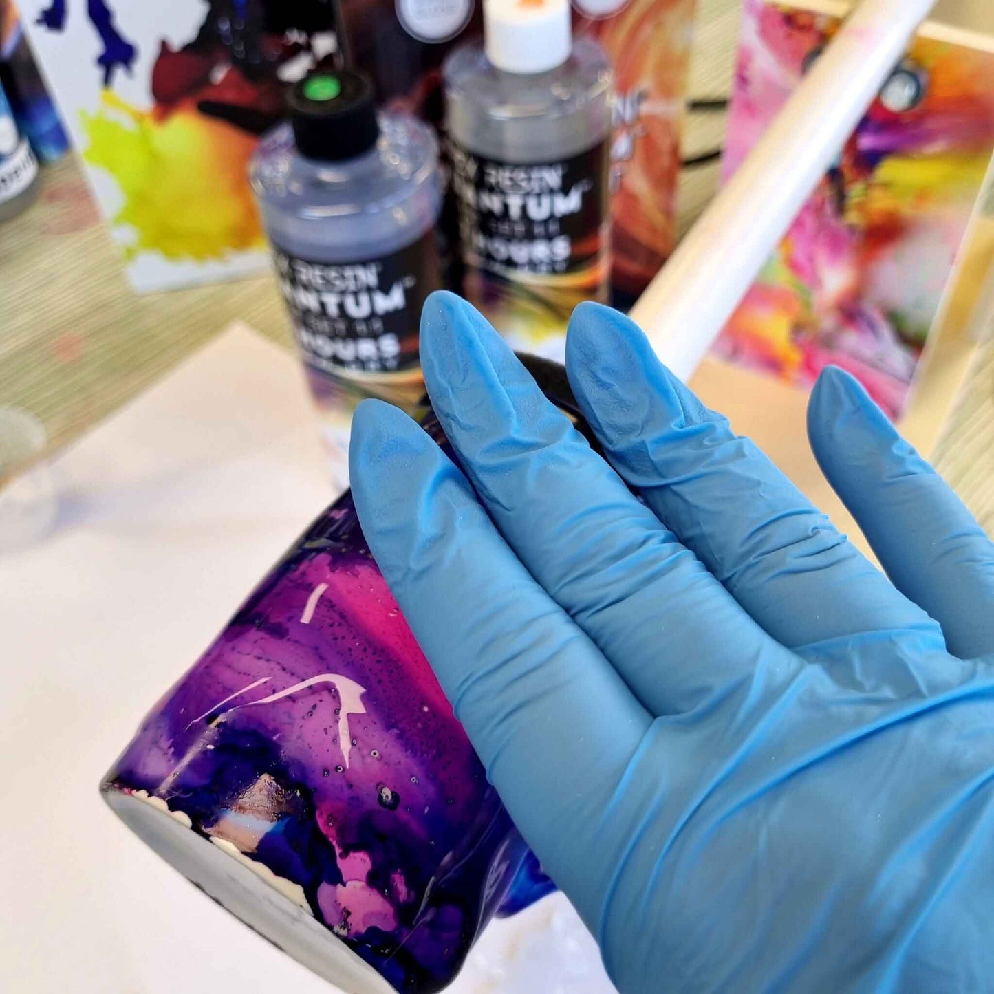 Apex Resin Quantum Fast Set – UV resistant, food safe, odour-free resin for resin tumbling