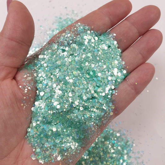 Planet-Friendly Bio Pastel Green Glitter Mix: Sabille