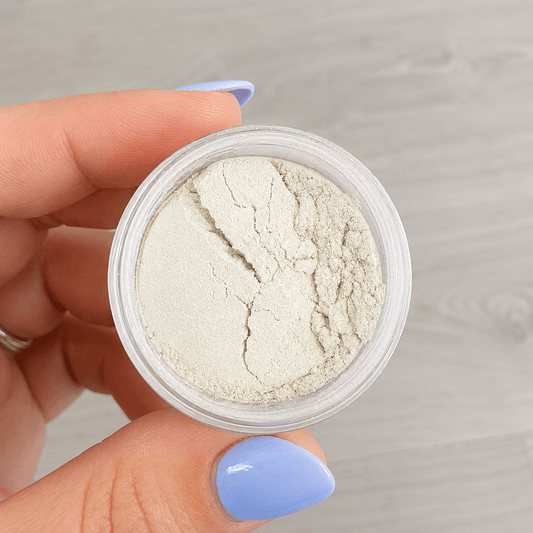 Shimmery White Mica Pigment Mica - Cleo