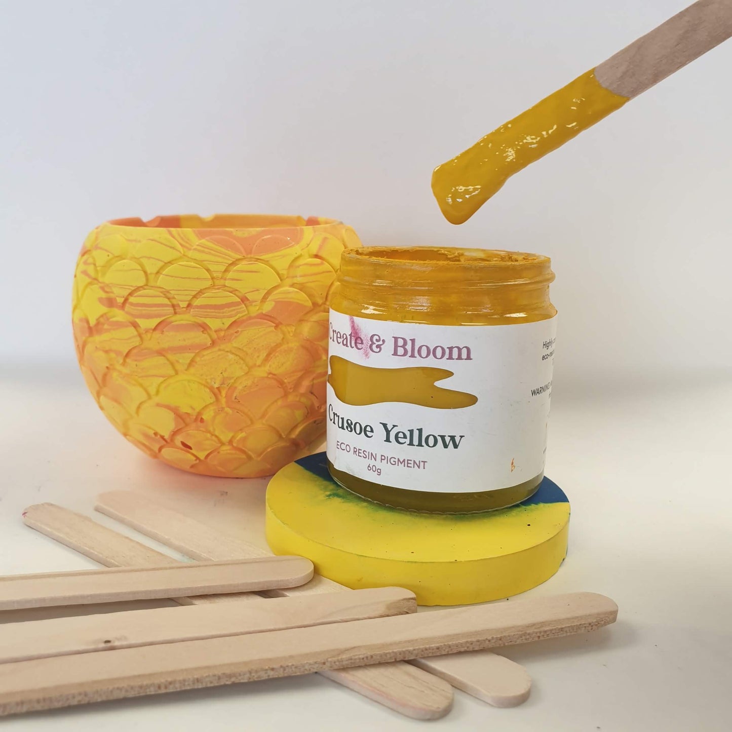 Eco-Resin Pigment: Crusoe Yellow