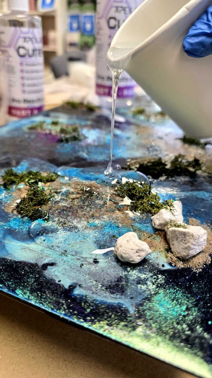 Cure pro resin on Create and Bloom crafts pigment and glitter ocean scene