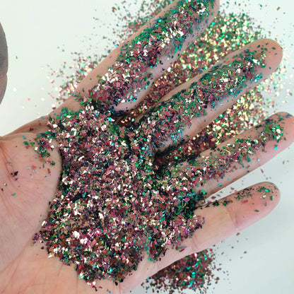 Ultra Chameleon Colour Shift Bloom Glitter: Proud Fleck