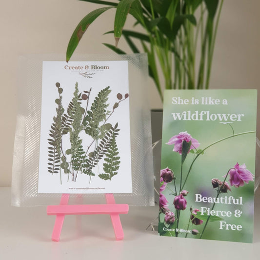 Blooming Pretty Pressed Flower Pack: Weeping Woodland Fauna