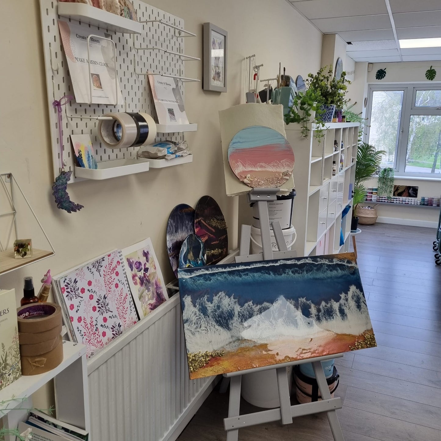 CRAFT RETREAT - SLOW MONDAY