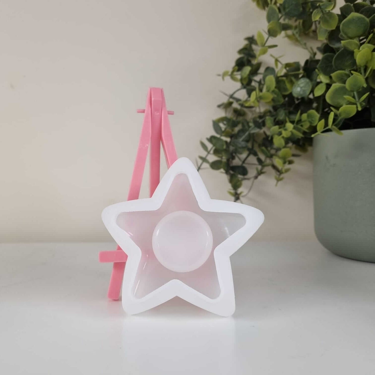Silicone Moulds for Resin Crafts: Five-Pointed Star Candle Holder!