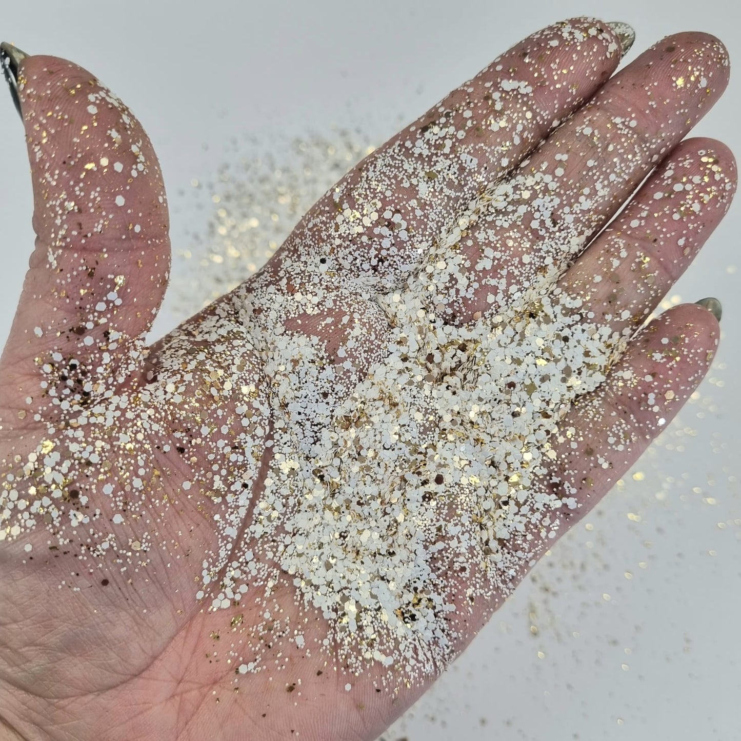 Ultra Sparkle with Gold Flake Bloom Glitter: Catwalk!