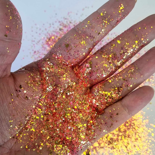 Ultra Holographic Bloom Glitter: Sun kissed!