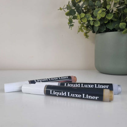 Liquid Luxe Liner: Oil Based Metallic Paint Pen!
