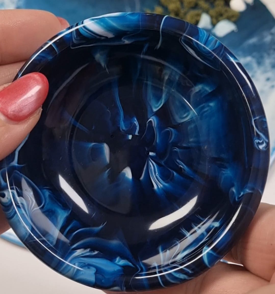 Silicone Moulds for Resin Crafts: Irregular Trinket Dish mould!