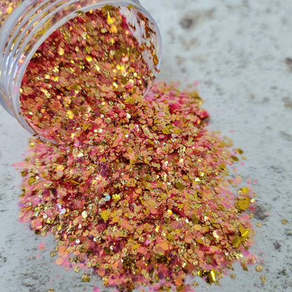 Ultra Holographic Bloom Glitter: Sun kissed!