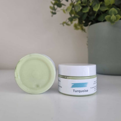 Turquoise Chroma Charge Epoxy Tint – Glow in the Dark Pigment for Resin Crafts!