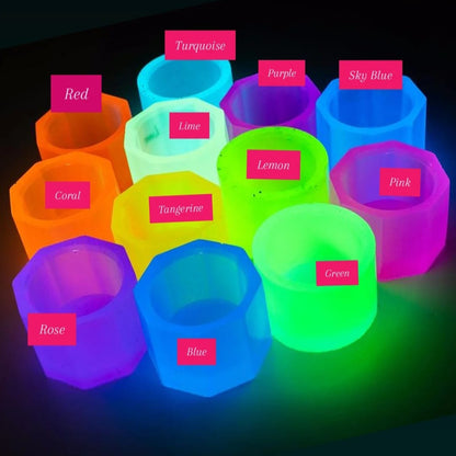 Red Chroma Charge Epoxy Tint – Glow in the Dark Pigment for Resin Crafts!
