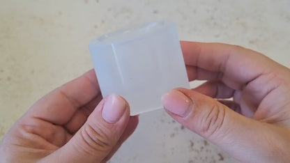 Transparent Resin Pigment: Mist White