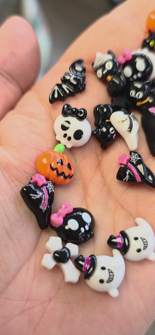 Tiny Terrors – Spooky Halloween Embellishment Charms