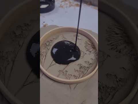 Eco Pour being poured over clay nature impressions

Eco Pour casting with botanical impressions

Pouring Eco Pour into a wooden casting hoop

Eco Pour over pressed leaf impressions

Nature impression Eco Pour wall art

Botanical casting with Eco Pour

Eco Pour poured onto textured clay

Leaf impression casting with Eco Pour

Flower impression Eco Pour casting

Wildflower impressions in Eco Pour

Botanical relief casting

Eco Pour nature cast

Clay impression casting

Pressed botanical clay impressions

Natu